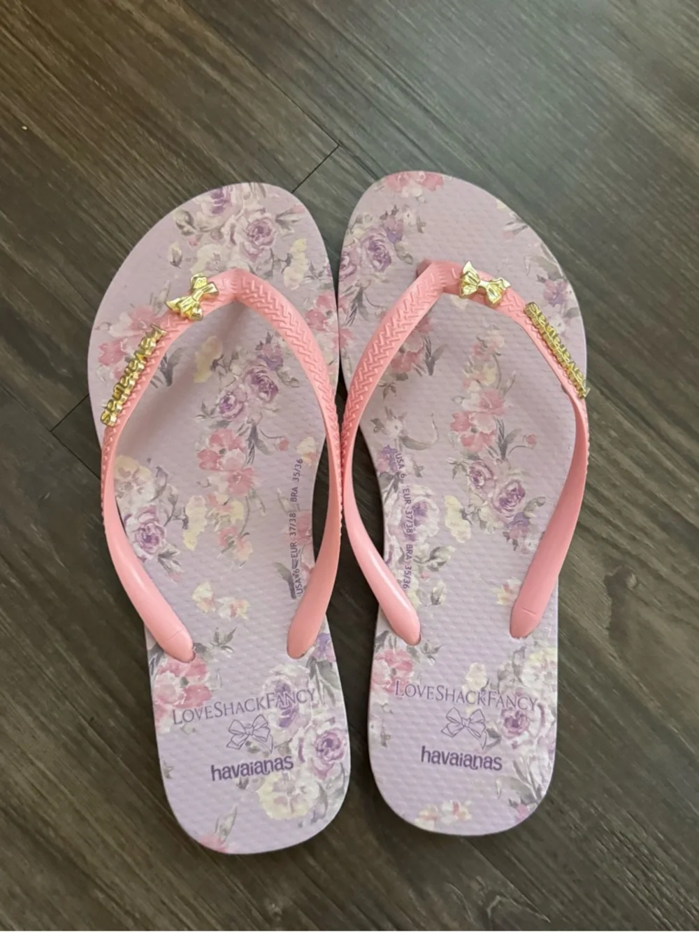 Havaianas worn once